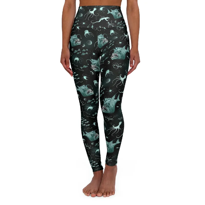 SHE REBEL - Hungry Piranha Yoga Leggings