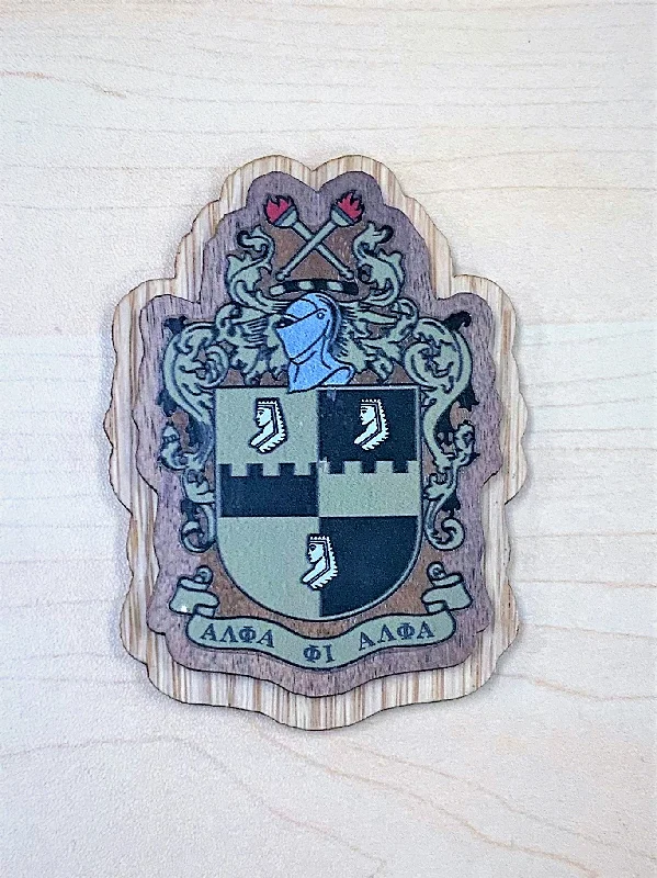 Alpha Large Wood Crest