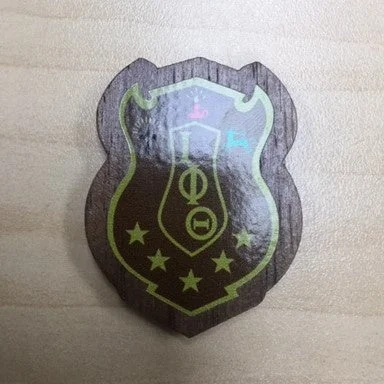 Iota Small Wood Crest